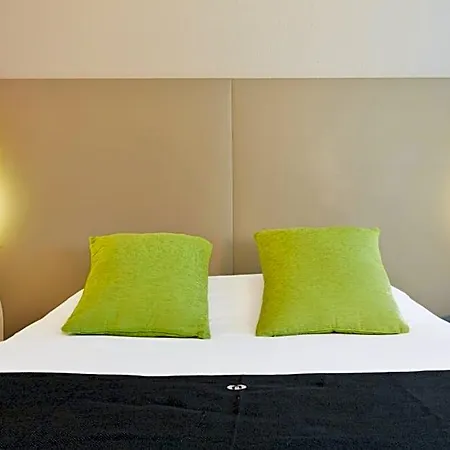 Hotel Kyriad Sedan