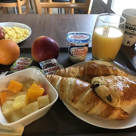 Kyriad 3*